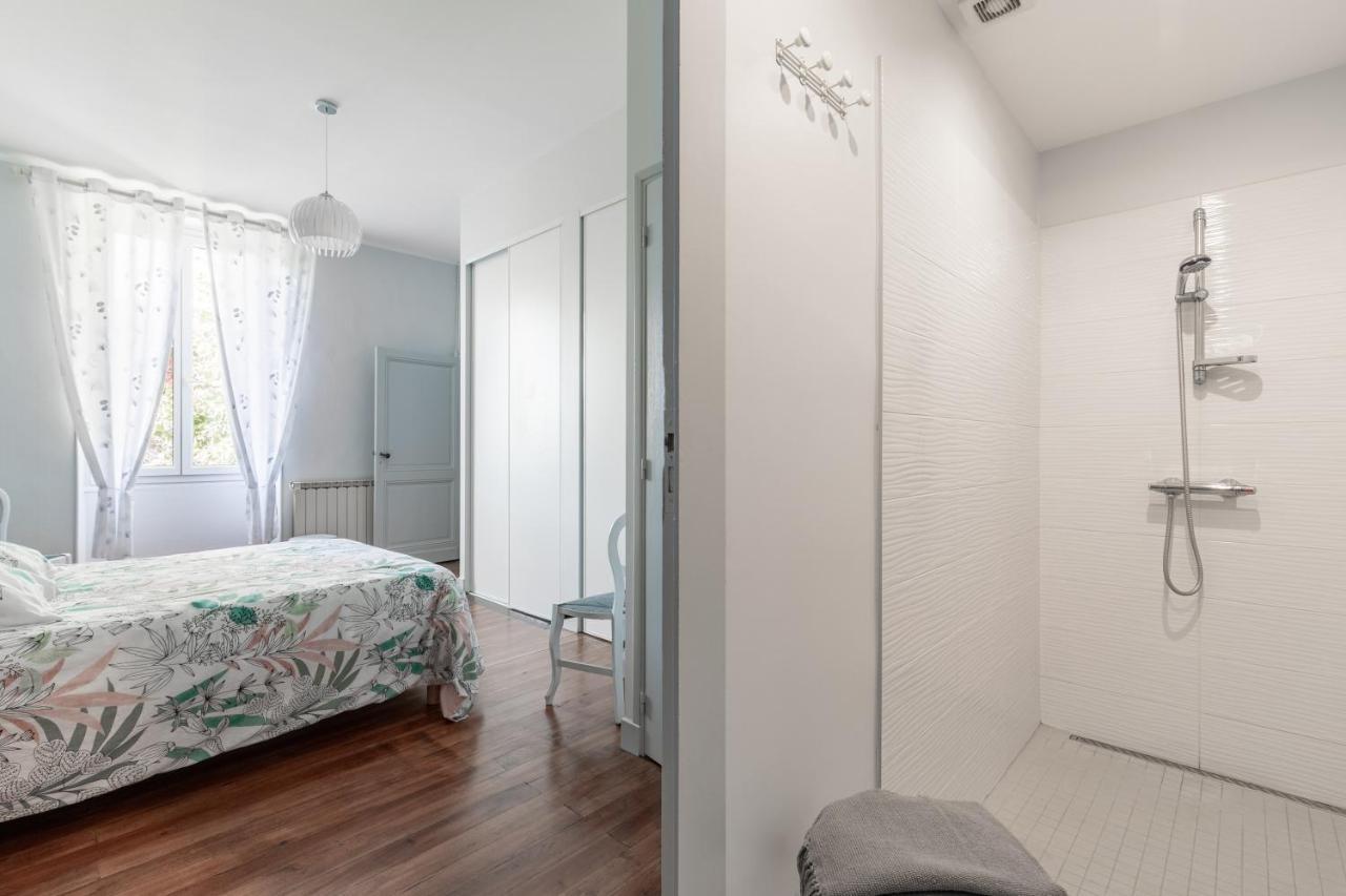 Ombrelle Villa Le Pian-sur-Garonne Екстериор снимка